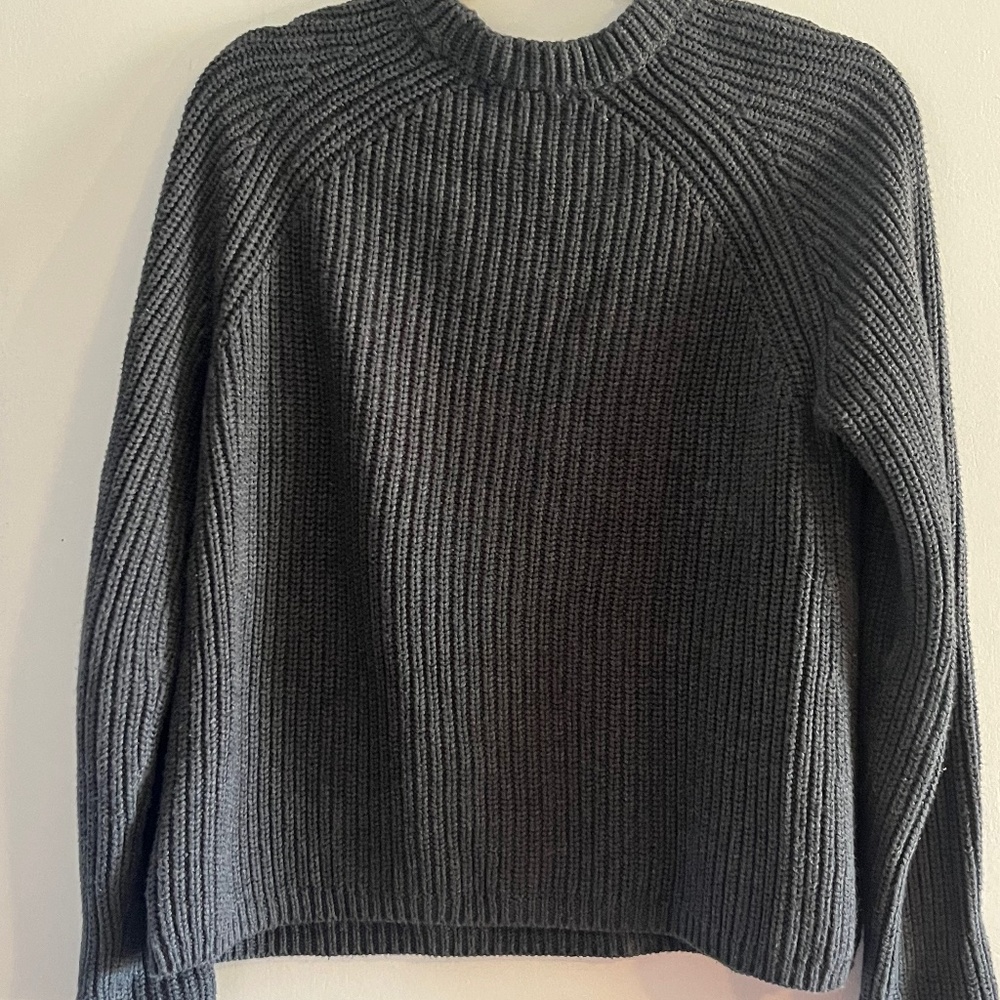 Quince 100% Organic Cotton Fisherman Crew Sweater - Women's Medium - Charcoal - Picture 2 of 8